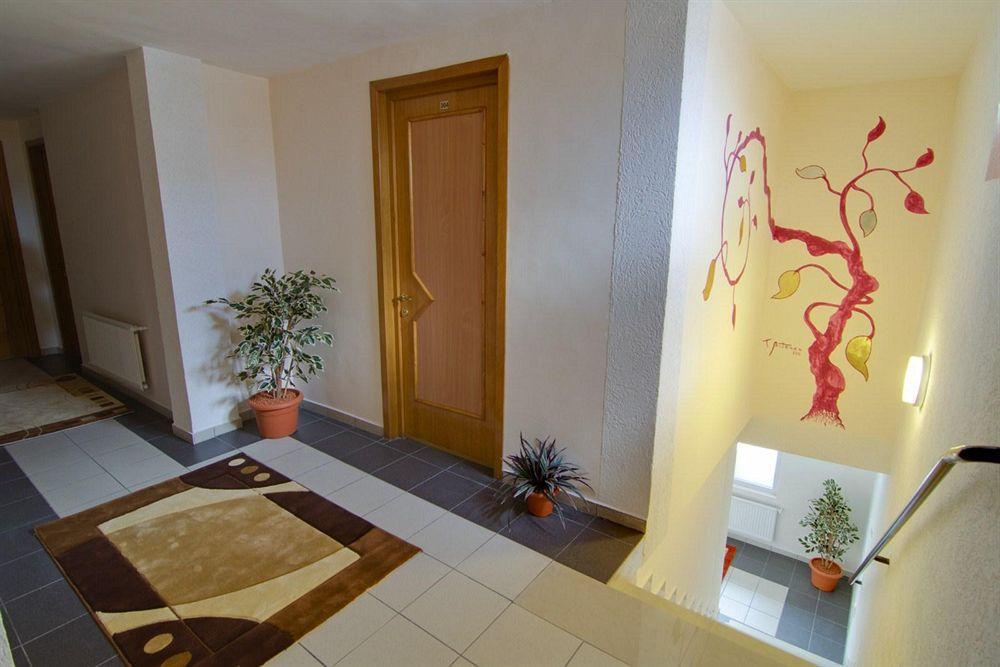 Hotel Tranzzit Bukareszt Zewnętrze zdjęcie