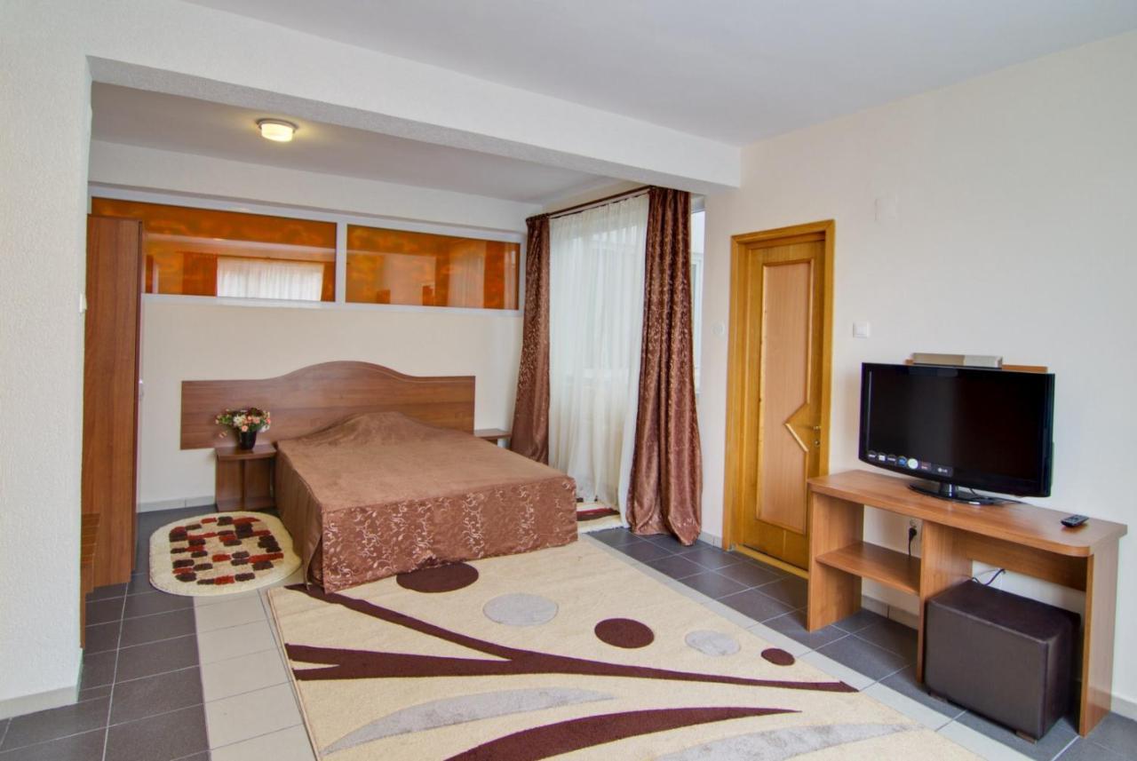 Hotel Tranzzit Bukareszt Zewnętrze zdjęcie