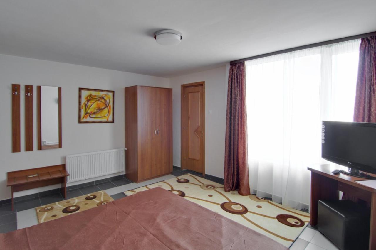 Hotel Tranzzit Bukareszt Zewnętrze zdjęcie