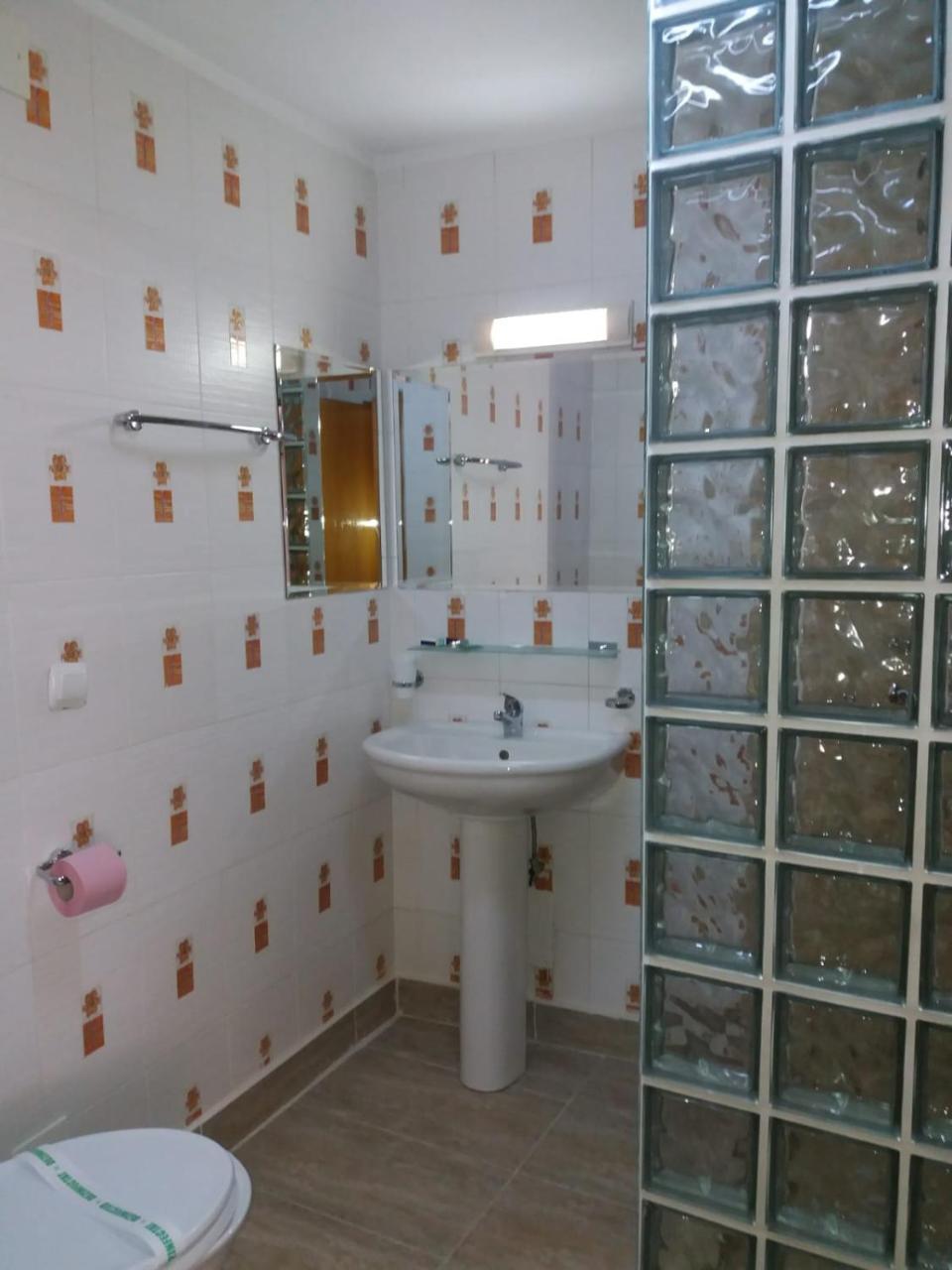 Hotel Tranzzit Bukareszt Zewnętrze zdjęcie