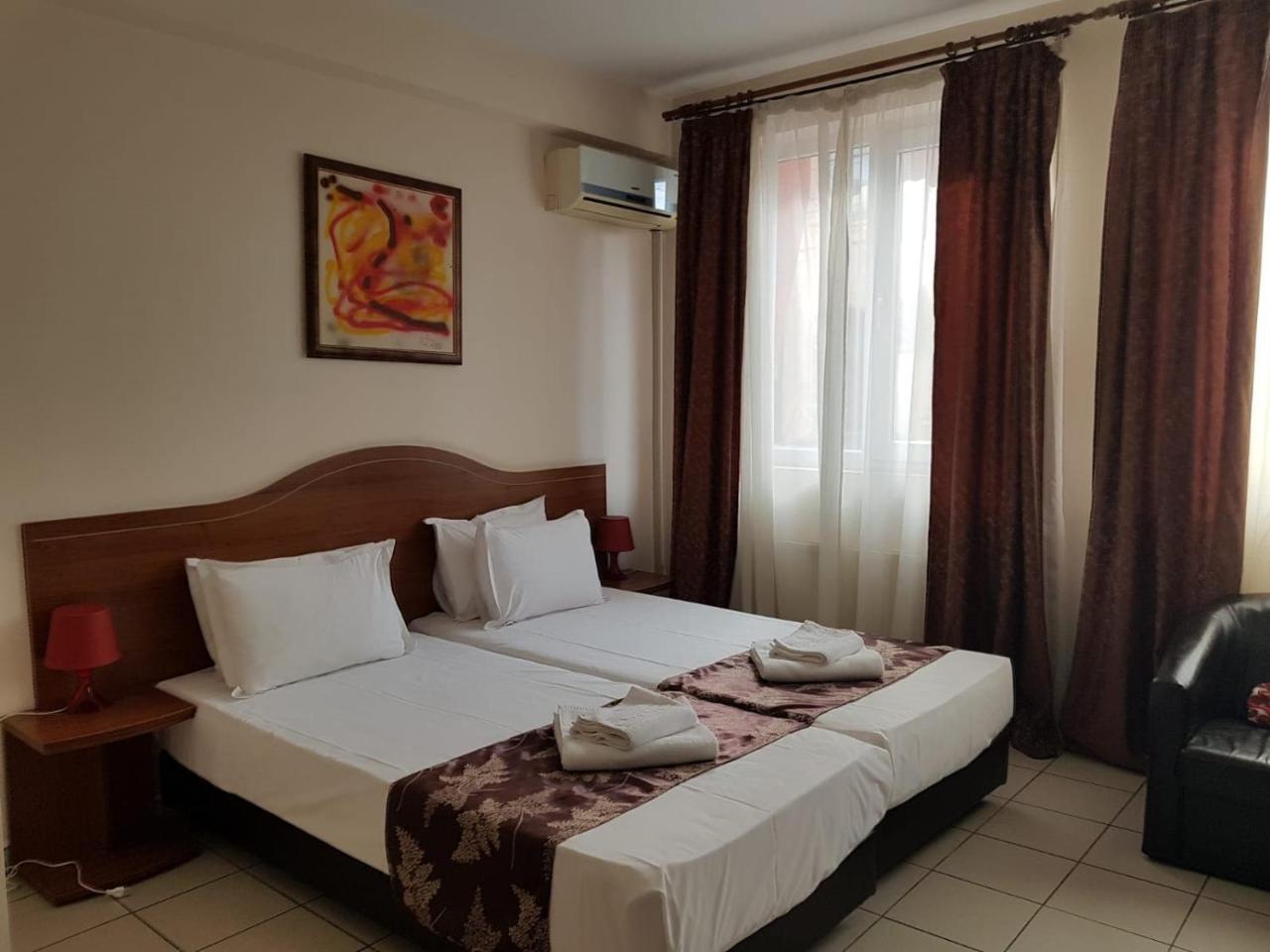 Hotel Tranzzit Bukareszt Zewnętrze zdjęcie
