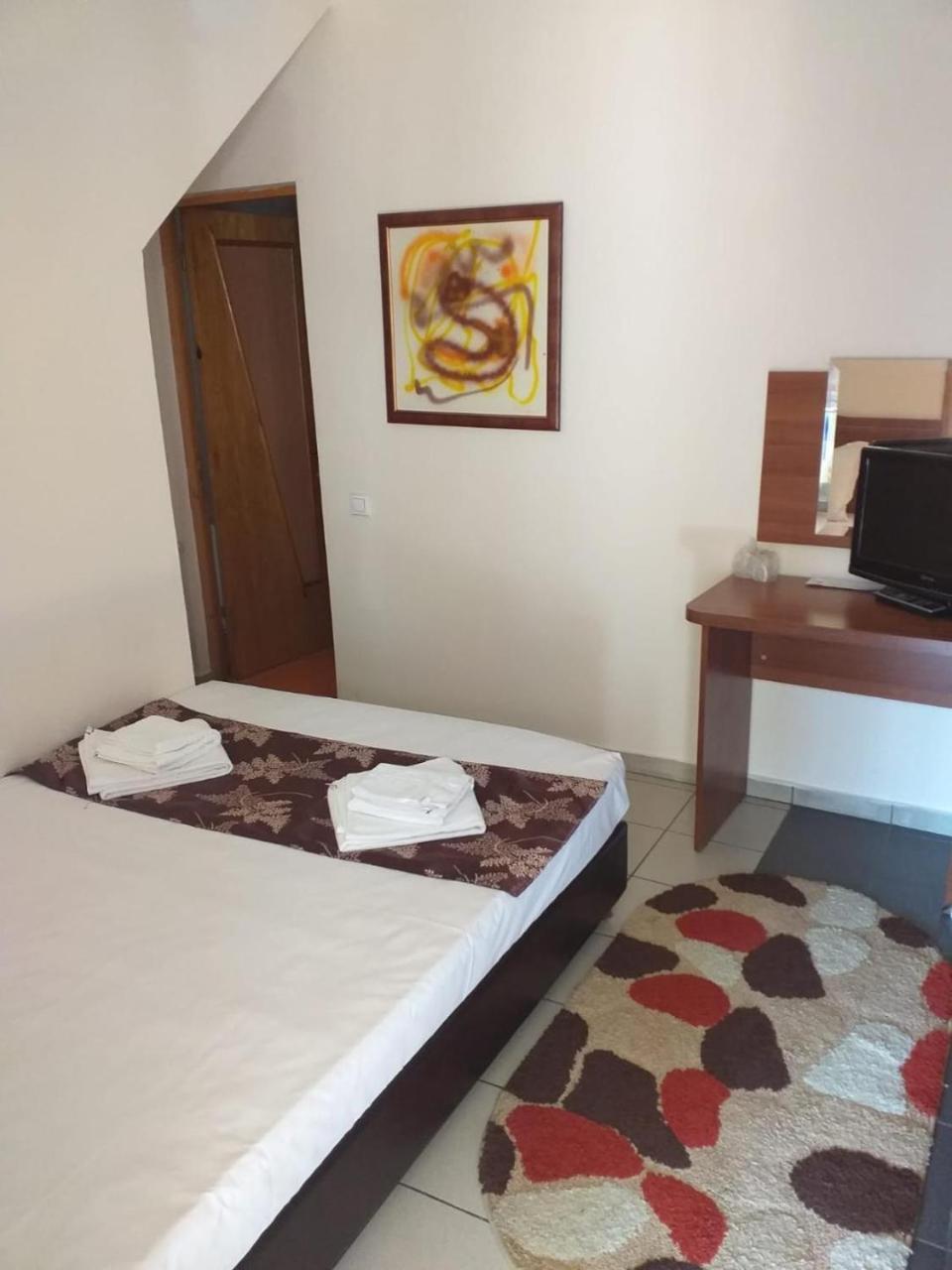Hotel Tranzzit Bukareszt Zewnętrze zdjęcie