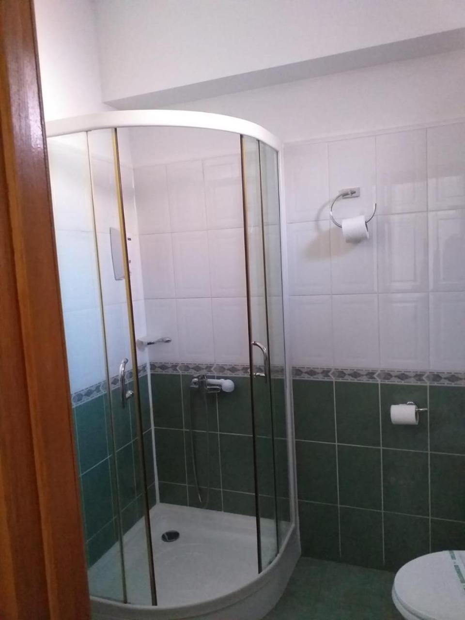 Hotel Tranzzit Bukareszt Zewnętrze zdjęcie